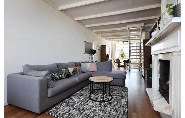 Huur 4 slaapkamer appartement van 126 m² in Heesterbuurt