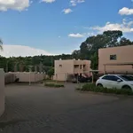 Rent 1 bedroom apartment in Randburg