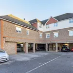 Rent 2 bedroom flat in Borough of Spelthorne