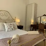 Rent 6 bedroom apartment in Lisbon