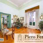 Rent 6 bedroom apartment of 180 m² in Naples