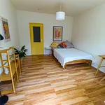 Miete 2 Schlafzimmer wohnung von 25 m² in Berlin