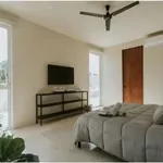 Rent 3 bedroom house of 237 m² in Mérida