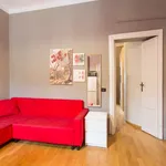 Rent 1 bedroom apartment of 45 m² in milan