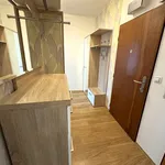 Pronajměte si 3 ložnic/e byt o rozloze 72 m² v plzen