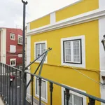 Rent a room in lisbon