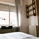 Rent a room of 70 m² in madrid