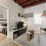 Rent 3 bedroom apartment of 42 m² in Barcelona