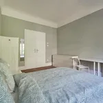 Rent 14 bedroom apartment in Lisbon