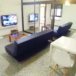 Rent a room of 160 m² in Valencia