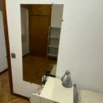 Rent a room in madrid