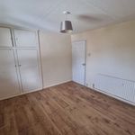 Rent 2 bedroom flat in Wales