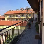 Rent 2 bedroom apartment of 60 m² in Rho