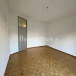 Affitto 2 camera appartamento di 59 m² in Pinerolo