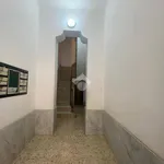 Affitto 3 camera appartamento di 86 m² in Palermo