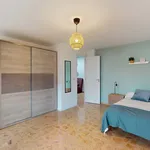 Alquilo 8 dormitorio apartamento de 173 m² en Valencia