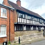 Rent 3 bedroom flat in South East England