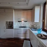 Rent 5 bedroom apartment of 160 m² in Brunate