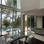 Rent 5 bedroom apartment of 800 m² in Marbella