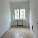 Rent 3 bedroom apartment of 90 m² in Bolzano