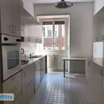 Rent 6 bedroom apartment of 169 m² in Milan