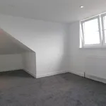 Rent 4 bedroom flat in parkhead