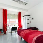 Rent a room in granada