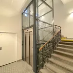 Rent 1 bedroom apartment in Praha 2