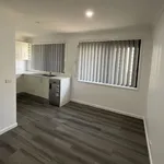 Rent 3 bedroom apartment in Blackbutt