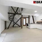 Pronajměte si 3 ložnic/e byt o rozloze 86 m² v Brno