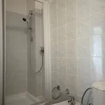 Pronajměte si 3 ložnic/e byt o rozloze 56 m² v Prague