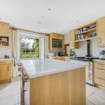 Rent 8 bedroom house in Gloucestershire