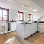 Rent a room of 300 m² in milan