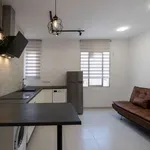 Rent a room of 68 m² in valencia