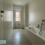 Affitto 4 camera casa di 125 m² in Milan