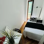 Rent a room of 180 m² in Madrid