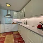 Rent 4 bedroom apartment of 90 m² in Buitenplaatsenbuurt