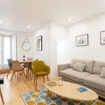 Rent 1 bedroom apartment of 50 m² in Lisbon