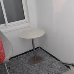 Rent 3 bedroom apartment in Barcelona