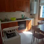 Rent 1 bedroom apartment of 500 m² in MESTRE