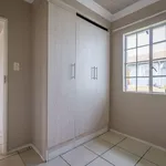 Rent 3 bedroom house of 50392 m² in Roodepoort