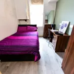 Rent 8 bedroom flat in Yorkshire And The Humber