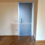 Affitto 5 camera appartamento di 150 m² in Caserta