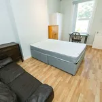 Rent 7 bedroom house in Leeds