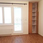 Pronajměte si 2 ložnic/e byt o rozloze 45 m² v Klecany