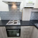 Rent 3 bedroom house in Leeds