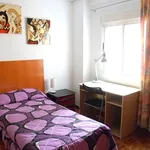 Rent a room in Madrid']