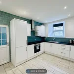 Rent 2 bedroom flat in South West England