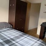 Rent 6 bedroom flat in South East England