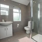 Rent 4 bedroom apartment in West Midlands